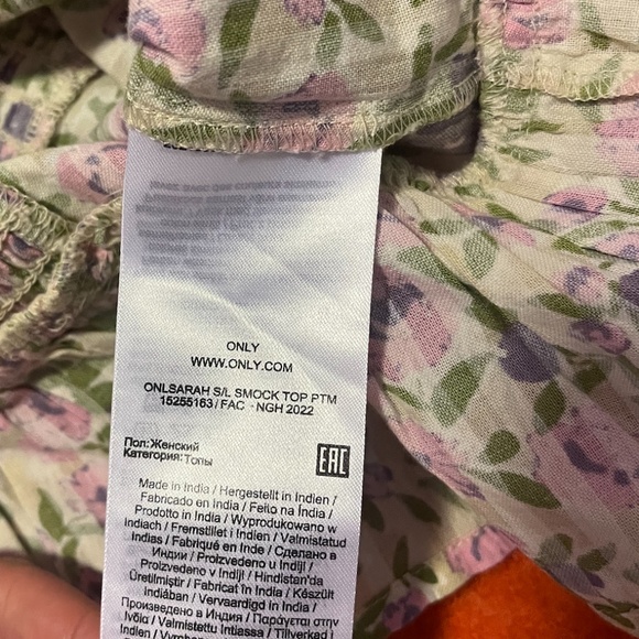 Only purple flowers 100% cotton cropped ruffle tank blouse NWT - Picture 8 of 12